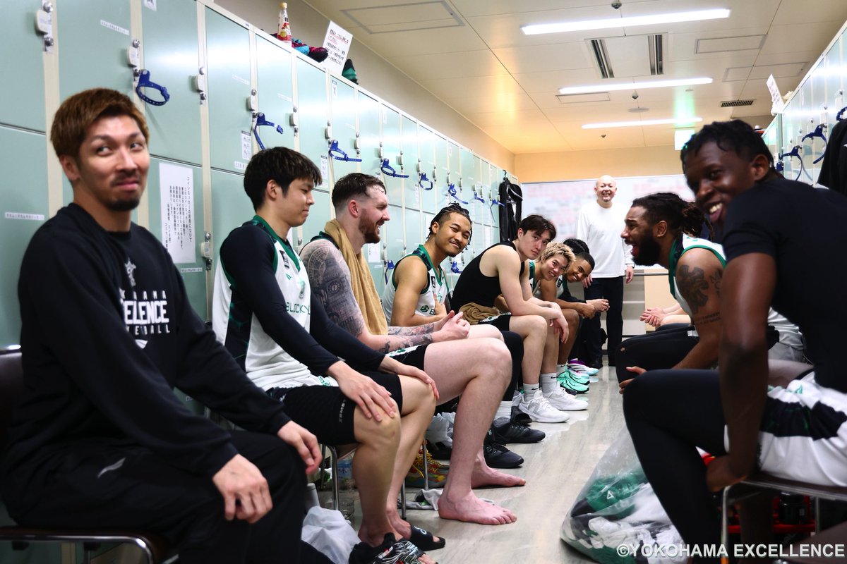 yokohamaex_'s tweet photo. 【朝日新聞 B.LEAGUE10周年企画】の特設サイトが公開されました🏀

B.LEAGUE各クラブのブースターの皆様、そしてEXsの皆様からも温かいメッセージをお送りいただきました💚
皆様ありがとうございます😭

@resona_pr Sponsored by りそなグループ
#りそなグループ #Bリーグ #夢を語れ #横浜エクセレンス https://t.co/p7YEfd6WTc