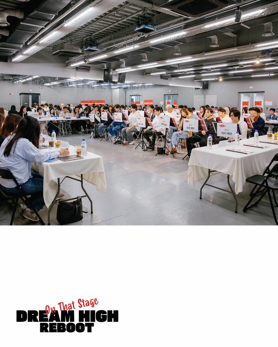 BoundlessHyuk's tweet photo. 260603💫📸 artone_company更新朴慜赫相关

[𝗗𝗥𝗘𝗔𝗠 𝗛𝗜𝗚𝗛 音乐剧 第3季 : 𝗥𝗘𝗕𝗢𝗢𝗧]
| 幕后花絮

✨ Behind The Dream

音乐剧 <Dream High Season 3：Reboot>
公开首次读本会现场！ 

[第一轮售票公告]
📅 售票时间： 2026年6月9日(周二)上午11点(KST) https://t.co/gN2veORt5A