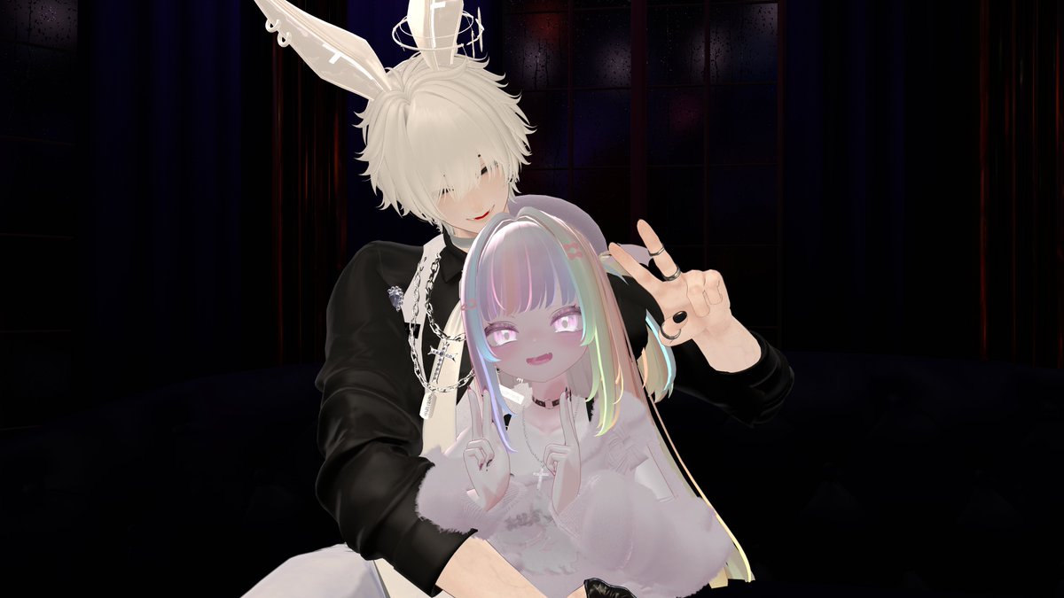 KamomeVR's tweet photo. 6月3日　うさみみホスト

可愛いうさぎさんのお兄ちゃんがいるホストイベントに行ってきました！
かっこいい見た目とは裏腹に可愛いうさみみがついていてとても良き～
お話してくれたメメくんと卯月くんとゆうまくん
ありがとうございました！！
凄く楽しかった！

また参加したいです～

#VRC_LLLL https://t.co/FQvJGiMAg0