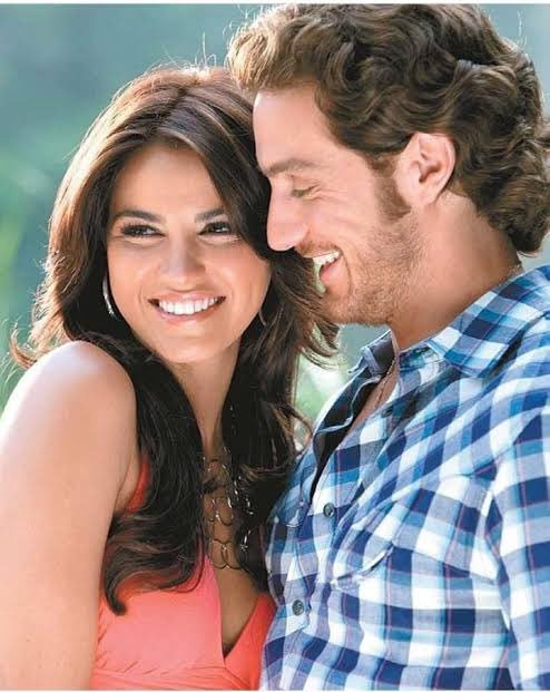 HopeBeatles's tweet photo. Todos hablan de la química levyrroni (que amo) pero nadie habla de la química tan bonita que tenían Eugenio &amp; Maite. 🪄 
Se veían taaaan lindos 🥰 https://t.co/sjfnv2XIwD