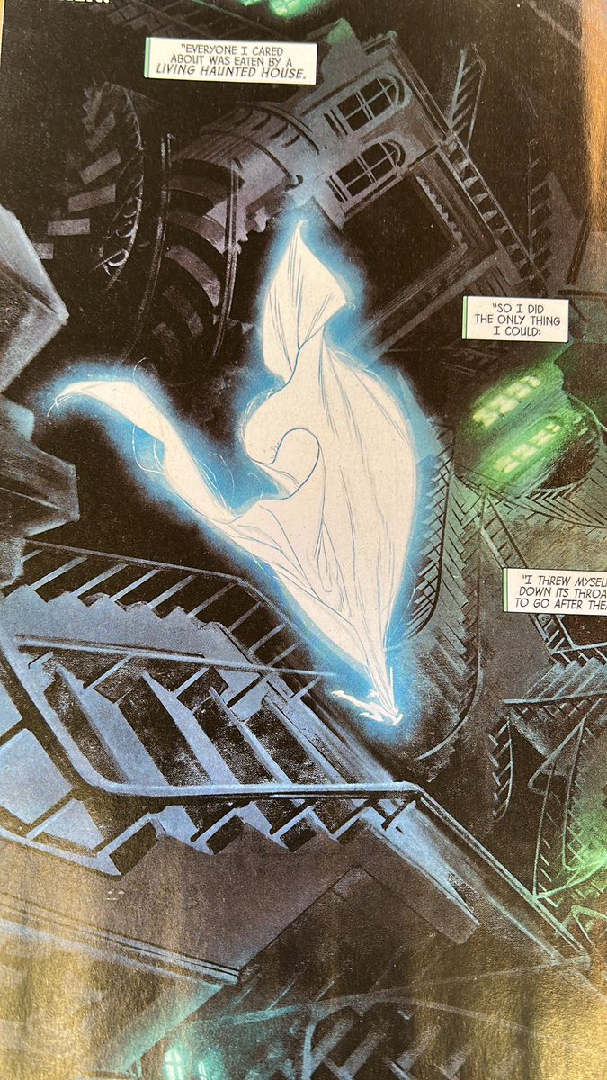 amatscomicvault's tweet photo. Man the FIRST PAGE good god this is gorgeous 

(Apologies for the glare, I’m reading outside) https://t.co/BeOWhTZW6h