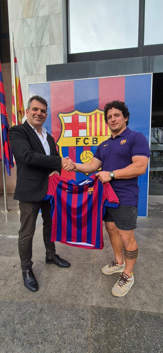avrfcb's tweet photo. Benvingut al Barça Juan Pablo!!! 🔵🔴🏉
________________

Bienvenido al Barça Juan Pablo!!!
🔵🔴🏉

Som-hi!!!!

@MamutSocino 
@FCBarcelona 
@BarcaAmateurs 
#fcb 
#culers 
#barçarugby 
#barcelona https://t.co/mWNldbs52V