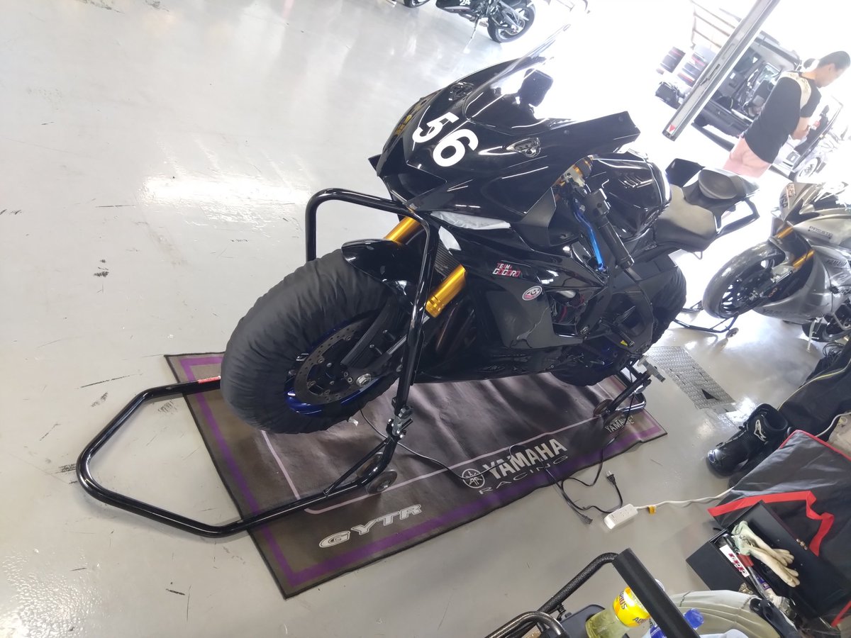 soma89607633's tweet photo. おは鈴鹿ー
本日DUNLOPサーキットステーション鈴鹿1！
楽しんできます！ https://t.co/NAw2v3ZVEG