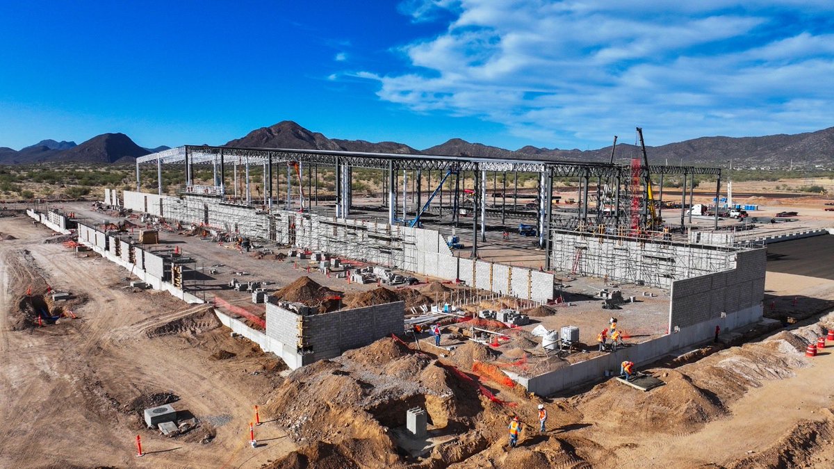 ProyectosVirgo's tweet photo. En Virgo, nuestra experiencia y capacidad técnica nos permiten desarrollar proyectos industriales de gran escala con precisión, eficiencia y visión de largo plazo 🏭

Construimos más que infraestructura, construimos confianza .

#CulturaVirgo #ProyectosVirgo #TrabajoVirgo https://t.co/UHpIo563ou