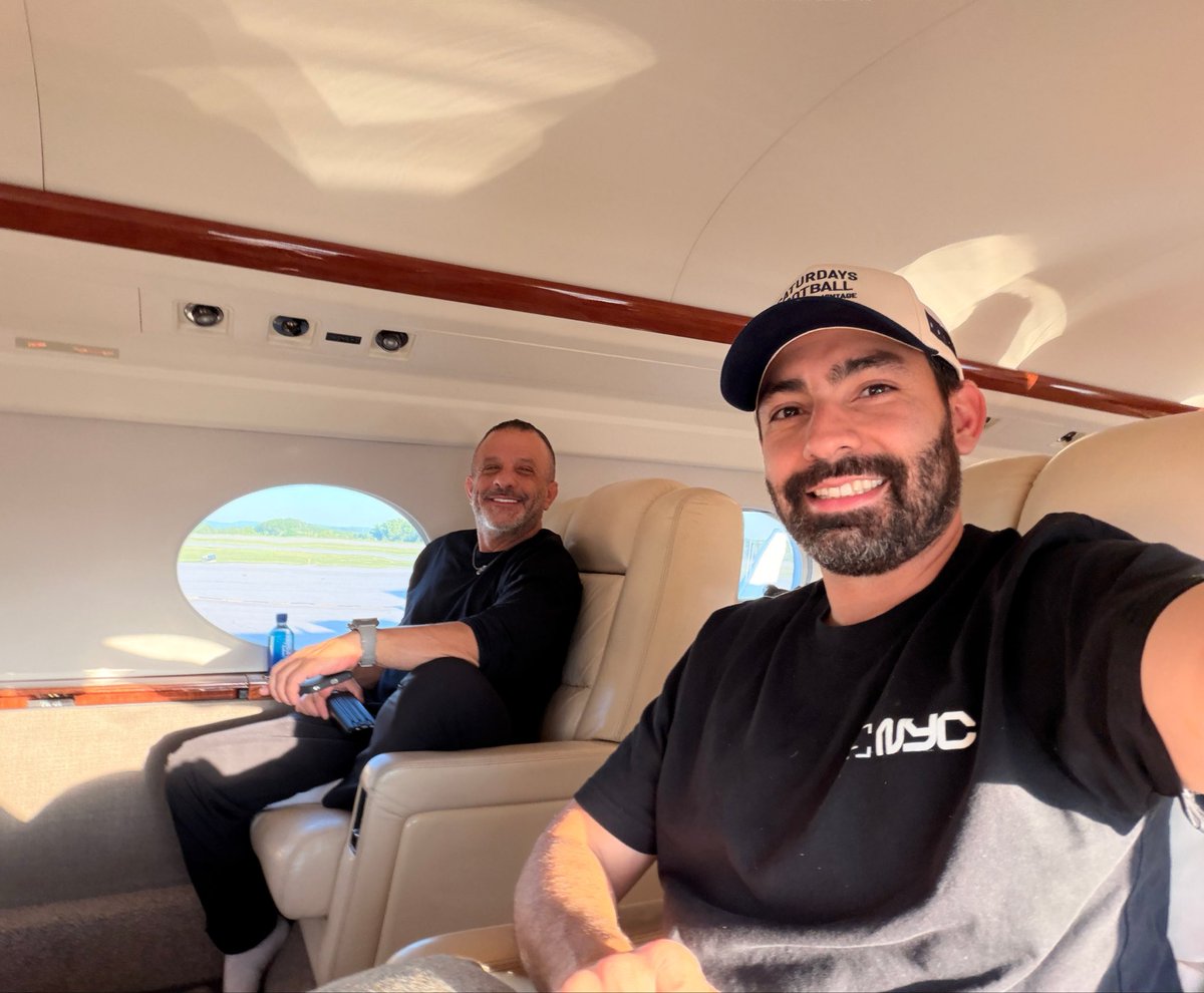 sergitosergito's tweet photo. MeebcoAir ready for takeoff.

See you in Lisbon 🇵🇹 https://t.co/p8pKLGZqd2