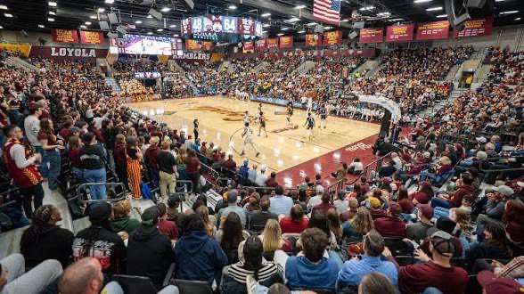 vincent_cronin4's tweet photo. After an amazing conversation I am blessed to receive an offer from Loyola University Chicago!!! Thank you coach @CoachDrewLU and the rest of the Loyola staff!!!
@Blessed2Coach @Muhneyy_Kev @D1MN2027
@EdinaBoysHoops https://t.co/EK5AgtRLds