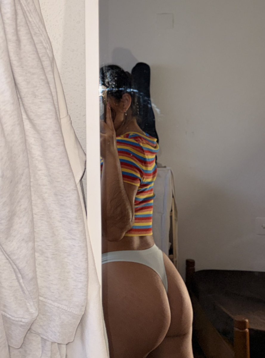 evapater07's tweet photo. @ericutexz 🍑 https://t.co/TYf4LnZjbO