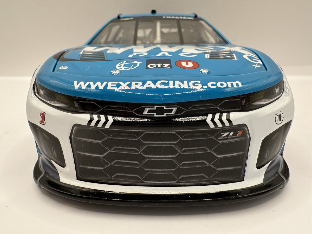 BWhackerReviews's tweet photo. 2023 @RossChastain #1 @CorporateWWE @Unishippers Chevy Camaro 1/24 ARC, New Review! https://t.co/QWmB3aSYJE @Lionel_Racing @TeamTrackhouse @diecast_b https://t.co/2JlJ325bT1