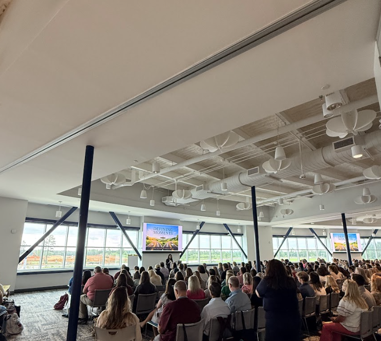 SolutionTree's tweet photo. 320+ educators. Two packed days. One shared commitment to PLC work.
The hosted PLC at Work Institute is underway in Loxley, AL, with Bill Ferriter emceeing and Jasmine Kullar leading learning around the four PLC questions.
#PLCInstitute #PLCAtWork #EducatorLearning https://t.co/oo3q6ll0g7