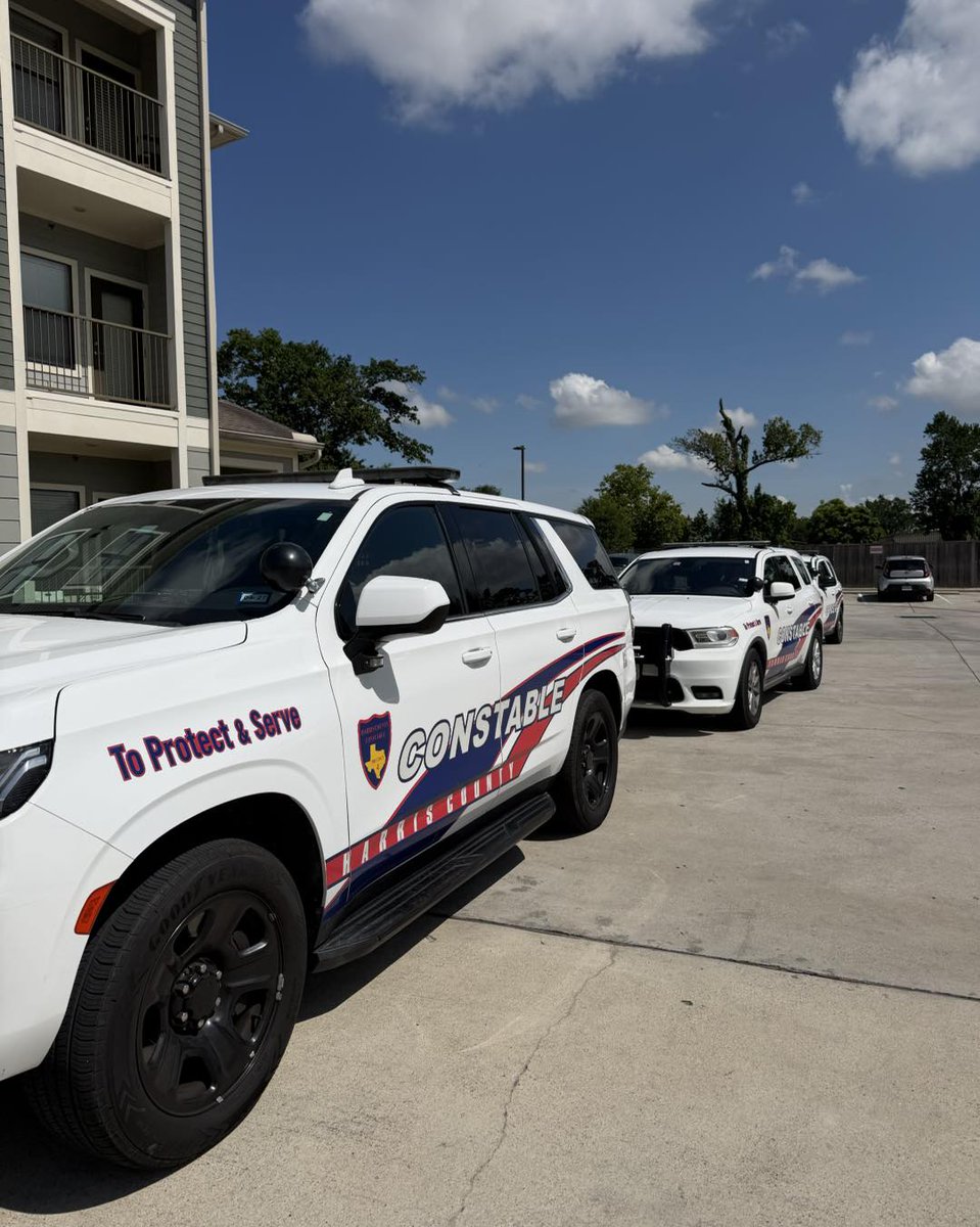 Pct4Constable's tweet photo. EMPLOYEE ARRESTED AFTER ALLEGEDLY ISSUING $52,000 IN FRAUDULENT REFUNDS TO HERSELF

Follow us at https://t.co/EzyDHKl8Js, Instagram @Constablepct4 and download our mobile app 'C4 NOW' to receive live feeds on crime, arrests, safety tips &amp; traffic accidents in your area https://t.co/ixcwgEt6Ui