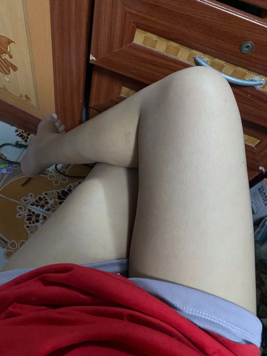 pingh5ssd8's tweet photo. มีใครอยากเย็ดไหมครับ  
จะมอมเหล้าให้เย็ด #สุรินทร์ https://t.co/XqqxbbUGJx