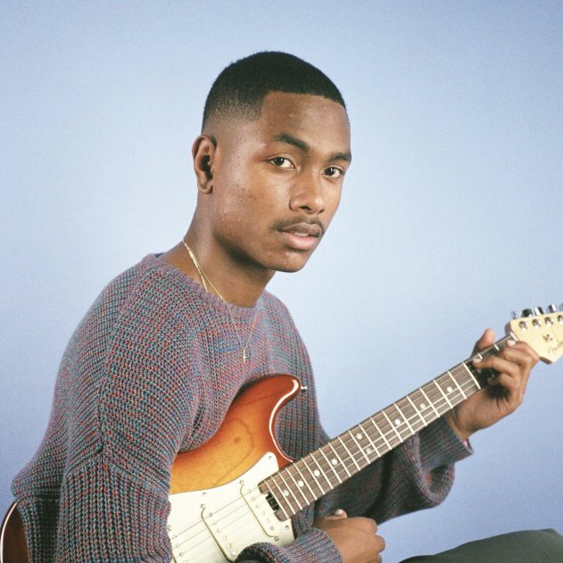 AstroMagazine_'s tweet photo. Steve Lacy vient ENFIN de présenter la cover de son prochain album…

💽 "Oh Yeah" sortie prévue pour 2026