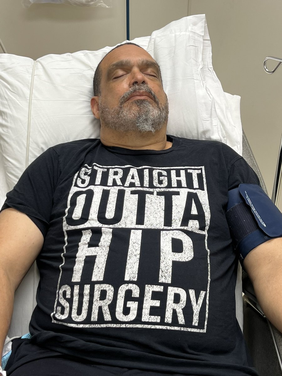 PDawgKnight's tweet photo. Had my surgery this morning. I’m still alive and kicking! Well, maybe not kicking, but hobbling along pretty damn good https://t.co/wtYgHBRI3M