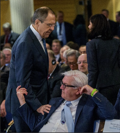 ManfredBMB's tweet photo. @ByrdZaza @RZitelmann "... Aus purem Russenhass ...".

Sie meinen die hier?
👇 https://t.co/X8S3vyEfRz