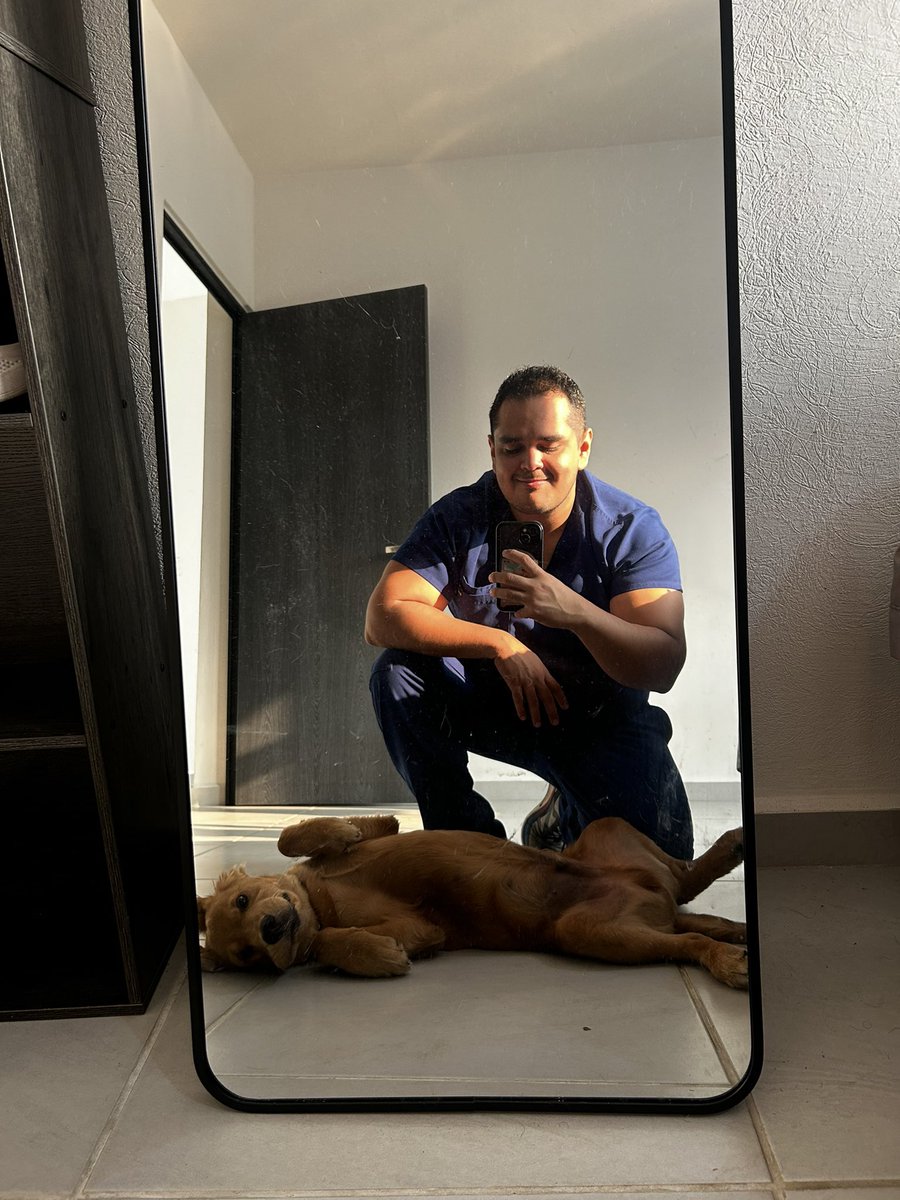 DoctorTeio's tweet photo. Los recuerdos que tiene el protagonista de la saga justo antes de que la mafia húngara le arrebate todo lo que alguna vez amó. https://t.co/o8tmZ57zz6