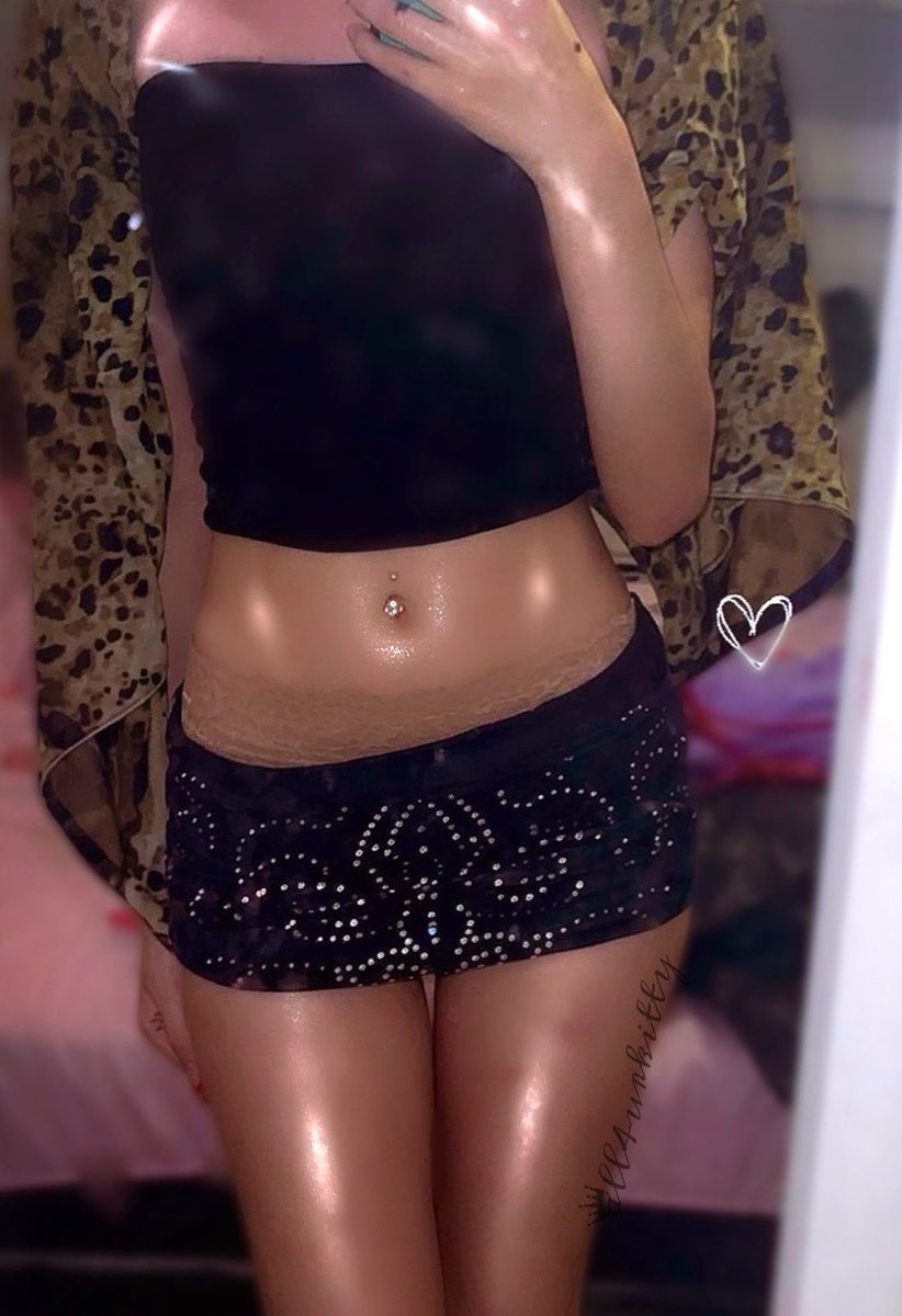 all4urkitty's tweet photo. if you’re not worshipping me wtf are u doing? 💋🐆

findom femdom nsfwtwt altdomme humanatm goddess worship paypigs beta loser cuck slave teen brat https://t.co/tAsO7LXo4C