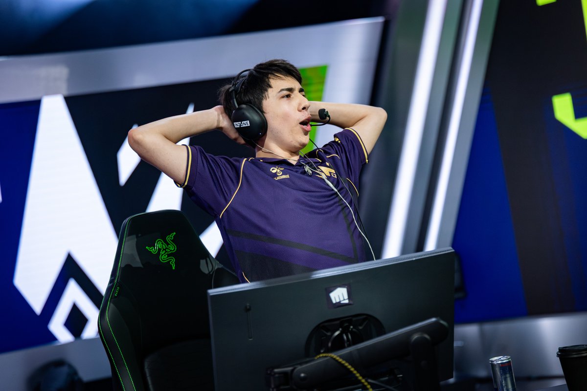 VCTReaction's tweet photo. Lovers Rock - umu7 - BBL Esports https://t.co/Z9xsZwts1P