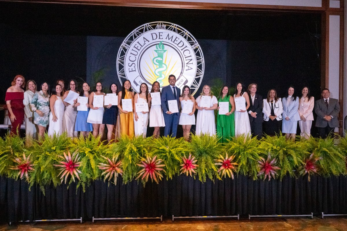 notiseiswipr's tweet photo. 🎓🩺 @rcmupr gradúa 134 especialistas y subespecialistas y juramenta a 96 nuevos médicos y seis científicos

Para más información, acceda al enlace en >>> https://t.co/fIT0wiqmUO

#CienciasMédicas #UPR #Medicina #Salud #Médicos #ResidenciaMédica #Investigación #PuertoRico https://t.co/mCPD4eY0uz
