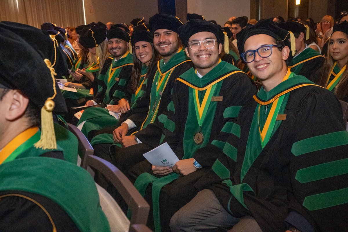 notiseiswipr's tweet photo. 🎓🩺 @rcmupr gradúa 134 especialistas y subespecialistas y juramenta a 96 nuevos médicos y seis científicos

Para más información, acceda al enlace en >>> https://t.co/fIT0wiqmUO

#CienciasMédicas #UPR #Medicina #Salud #Médicos #ResidenciaMédica #Investigación #PuertoRico https://t.co/mCPD4eY0uz