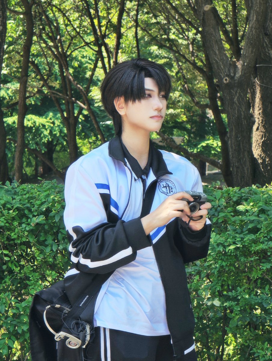chuuuu_2ing's tweet photo. 여름이었다...🌱

#caleb #夏以昼 https://t.co/XL6FHmZ8iX