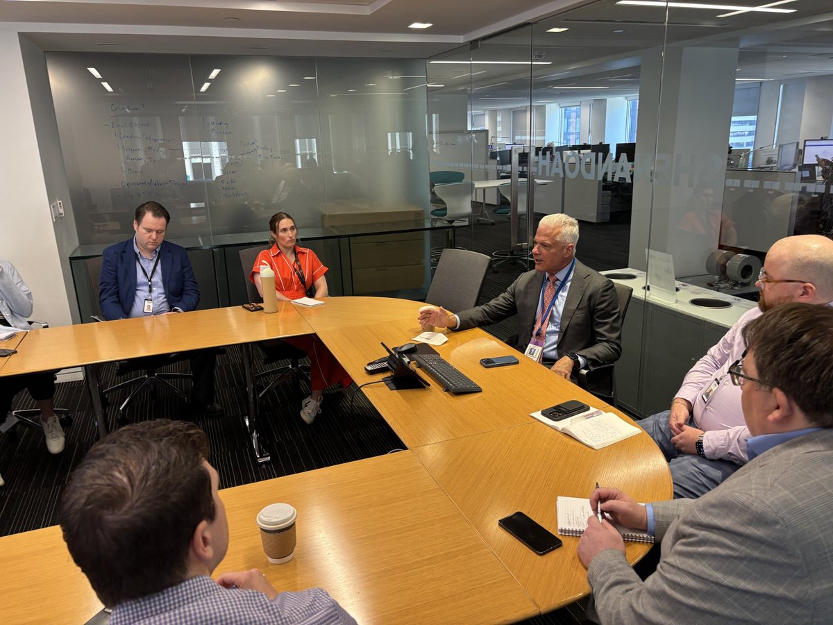 DavidMMcintosh's tweet photo. Spoke to reporters at Bloomberg today about our midterm strategy and how weird and radical this crop of Democrat candidates are https://t.co/551H4a4rV6