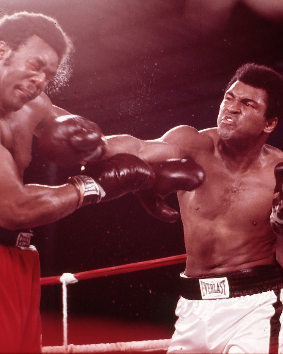 Complex's tweet photo. 10 years ago today, we lost the great Muhammad Ali🕊️

📸:@gettyimages https://t.co/Vz4tzNJj2M