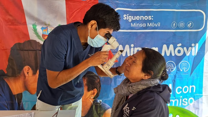 noticialocal's tweet photo. noticia local: Huánuco: Campaña médica gratuita de Minsa Móvil https://t.co/kCVWzi0hkc https://t.co/MN3bk8xyLF