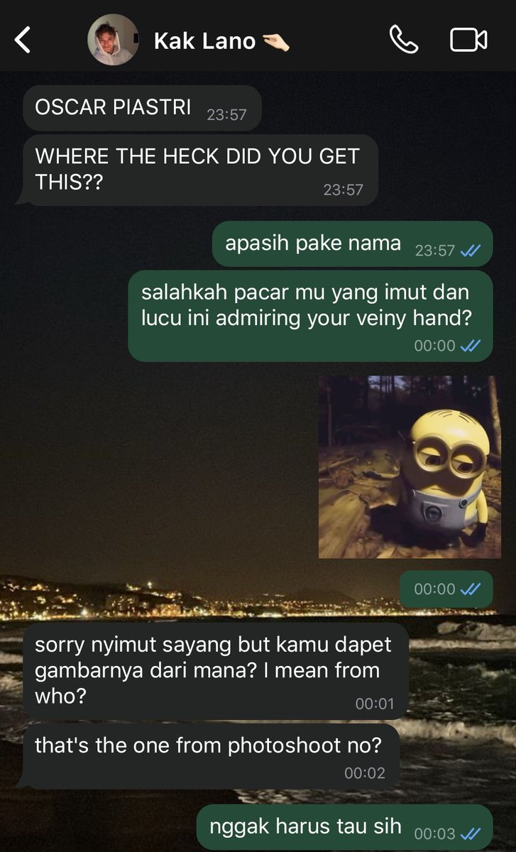 yuuridiaries's tweet photo. ⋆.𐙚 ̊  Landoscar few tweet au (slight 🔞) - art of 481

— Oscar sekarang udah bisa nakal (diajarin sih) https://t.co/JQPrDuMBrW