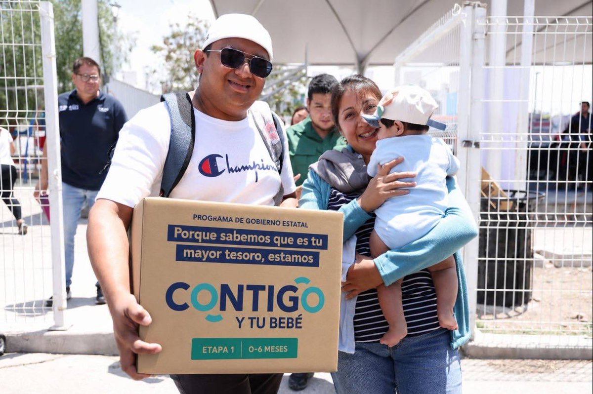 LuisBNava's tweet photo. La jornada Contigo y Tu Bebé ya llegó a El Marqués. 

De la mano del gobernador @makugo, seguimos fortaleciendo este programa con jornadas bimestrales que recorrerán los 18 municipios del estado para acercar apoyo, orientación y acompañamiento a las familias de nuestros bebitos.

Seguimos haciendo equipo por las familias queretanas, desde los más pequeños hasta los más grandes estamos #AquíContigo.