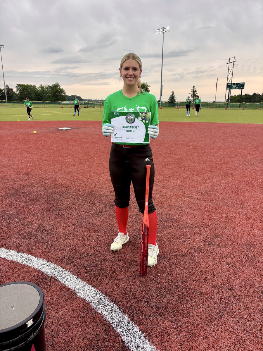 CCCSoftball1's tweet photo. 🥎✨2026 ALL-STARS✨🥎

We would like to extend our sincere appreciation to all of the coaches and players for their commitment to the All-Star game! 

Congratulations to the MVP’s: Raegan Ruyle (S) &amp; Rylee Selby (G)!

S/O to the homerun derby winner Madyson Berggren (8-10)! https://t.co/A6qExzqEFp