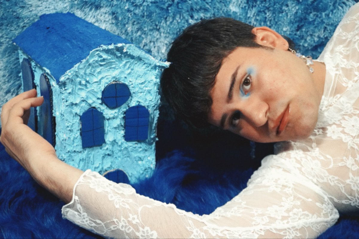 Bluebbyheart's tweet photo. HOME my debut single out now 
🕯️🪬🌙 https://t.co/MxHjQHxcSu