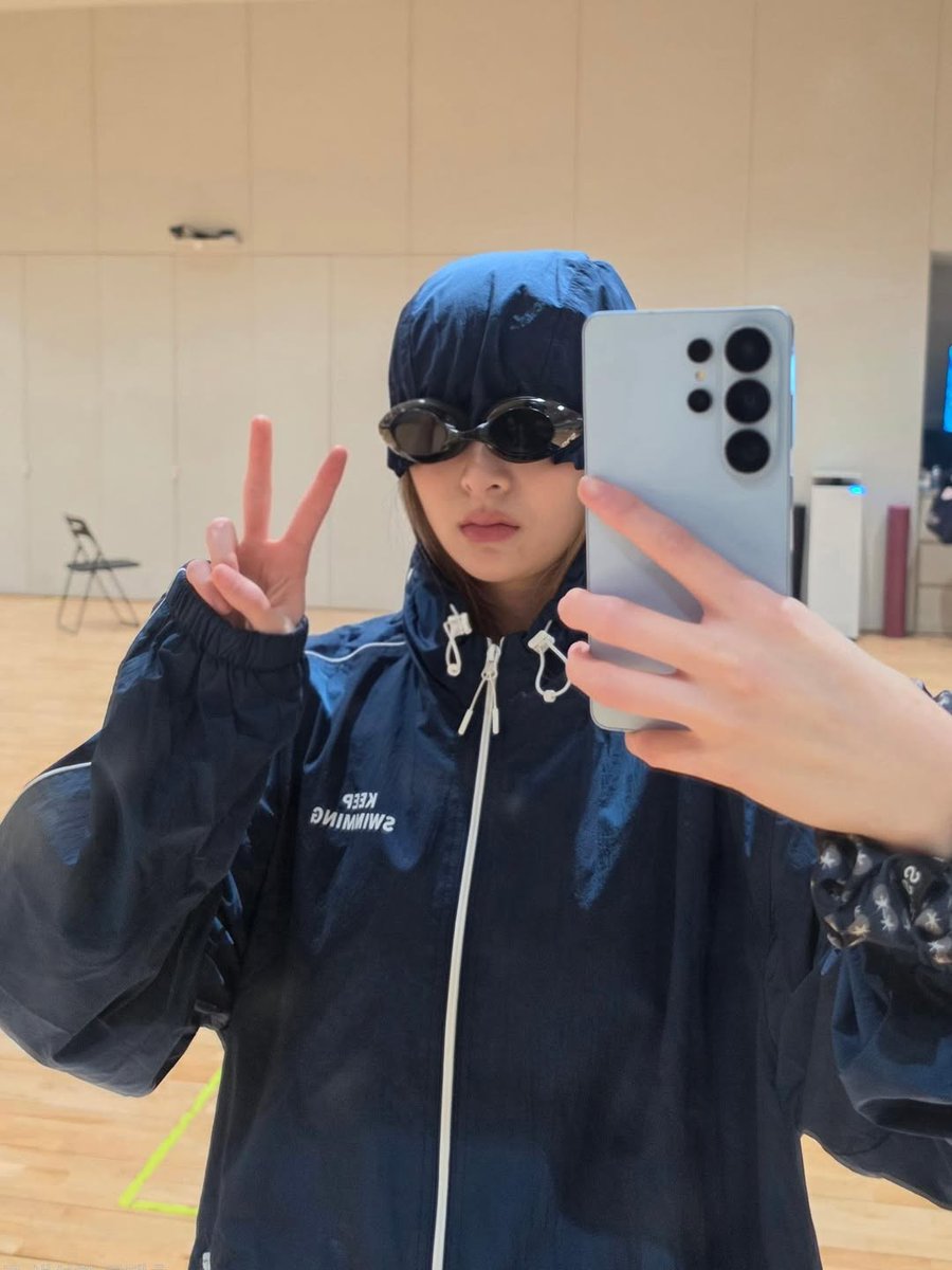 beduty's tweet photo. morning moots! https://t.co/eZyNmKpeEP