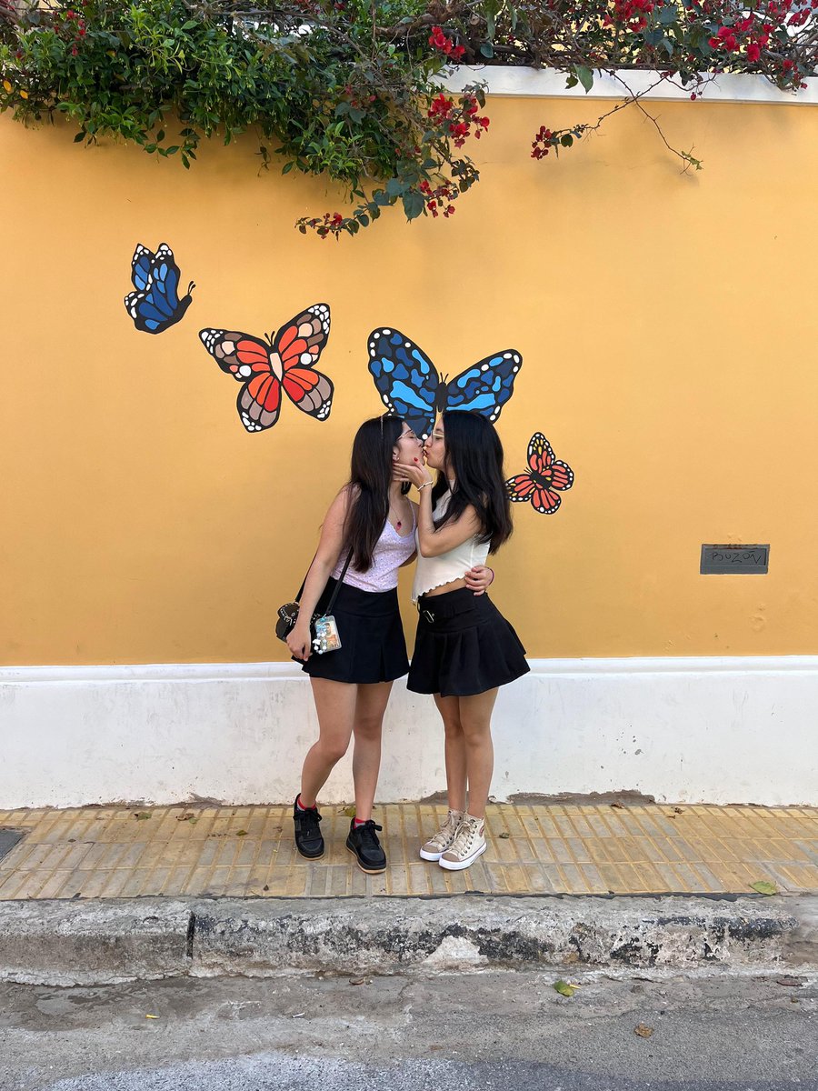 kiofmingi's tweet photo. que vivan las lesbianas mwah🧡🤍🩷 https://t.co/9of4Io3GEJ