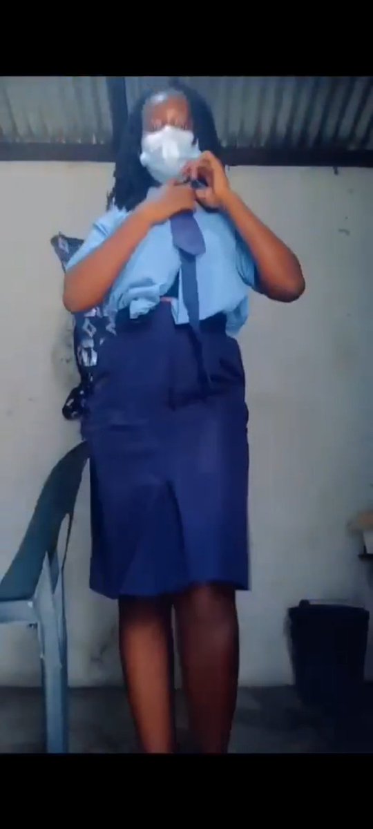 tuwiting's tweet photo. Leaked school girl https://t.co/n9GXGQ0ZUi