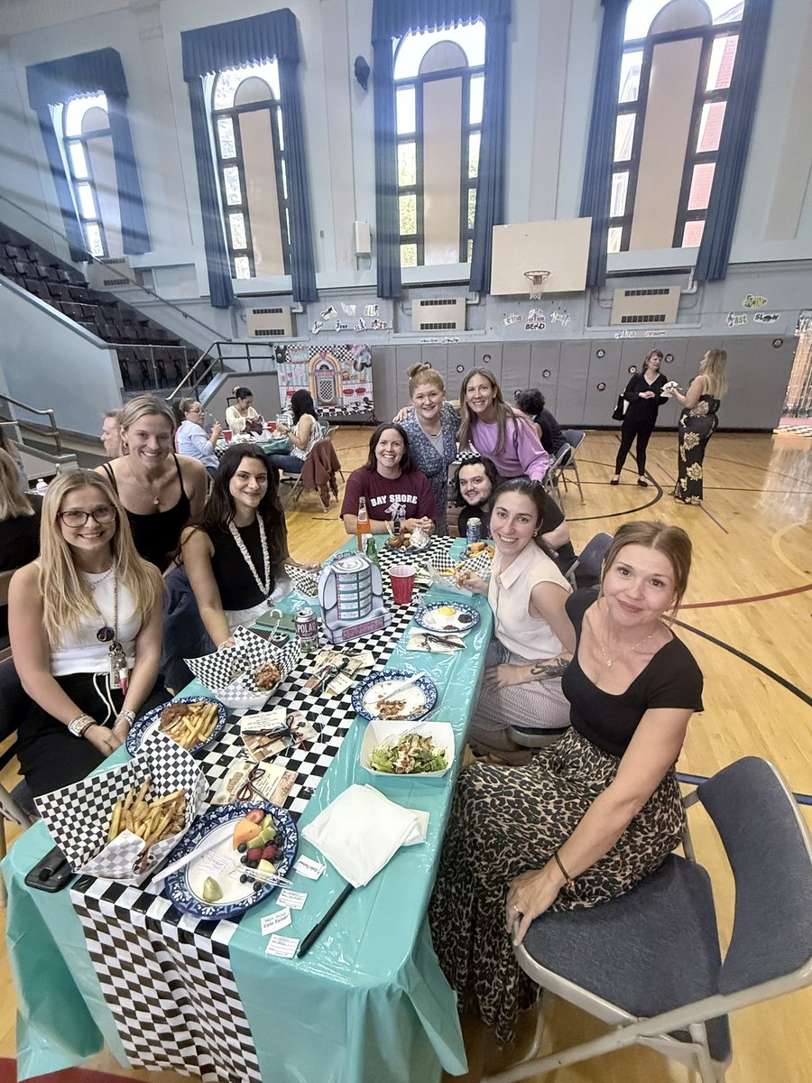 5thAveSchool's tweet photo. Feeling the Love at FAS! 
A heartfelt thank you to our AMAZING @5thaveschool PFA for organizing a wonderful Staff Appreciation Luncheon! The creative decorations, groovy 60s theme, and fun-filled atmosphere truly made the day special and brought plenty of smiles to our staff. https://t.co/yZZO22g6j5