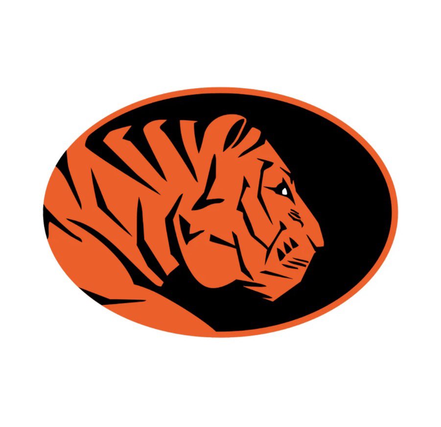 RylanBurch_33's tweet photo. Blessed to receive an invitation to attend East Central University Football Camp this summer! Thank you, Coach Weaver, for the opportunity. Looking forward to competing. Thankful for my family, coaches, teammates, and everyone who has supported me along the way. https://t.co/1Q4ofeBSJq