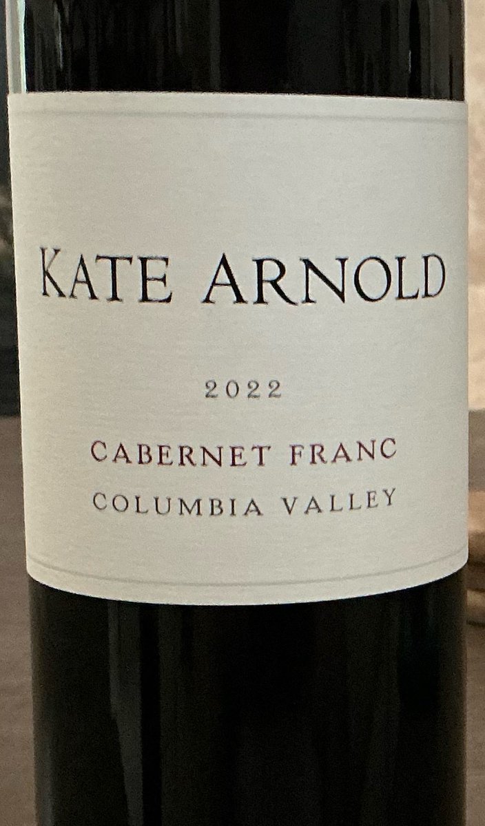 unwindwine's tweet photo. https://t.co/B9aBBDrelY
Miner Cab, Kate Arnold Cab Franc with marinated grilled hanger steak https://t.co/OHlvkFmWBM