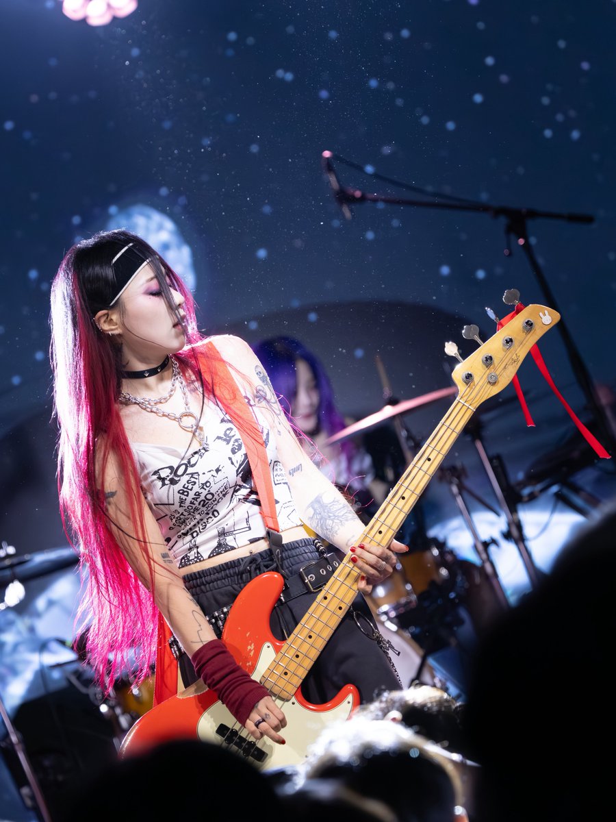 RollingTeddyG's tweet photo. 260530 LATENCY x ROLLING QUARTZ Joint Concert
[Afterglow]

Arem

#RollingQuartz #롤링쿼츠
#Arem #아름
#Diadem #다이아뎀 https://t.co/thhSELGbrr