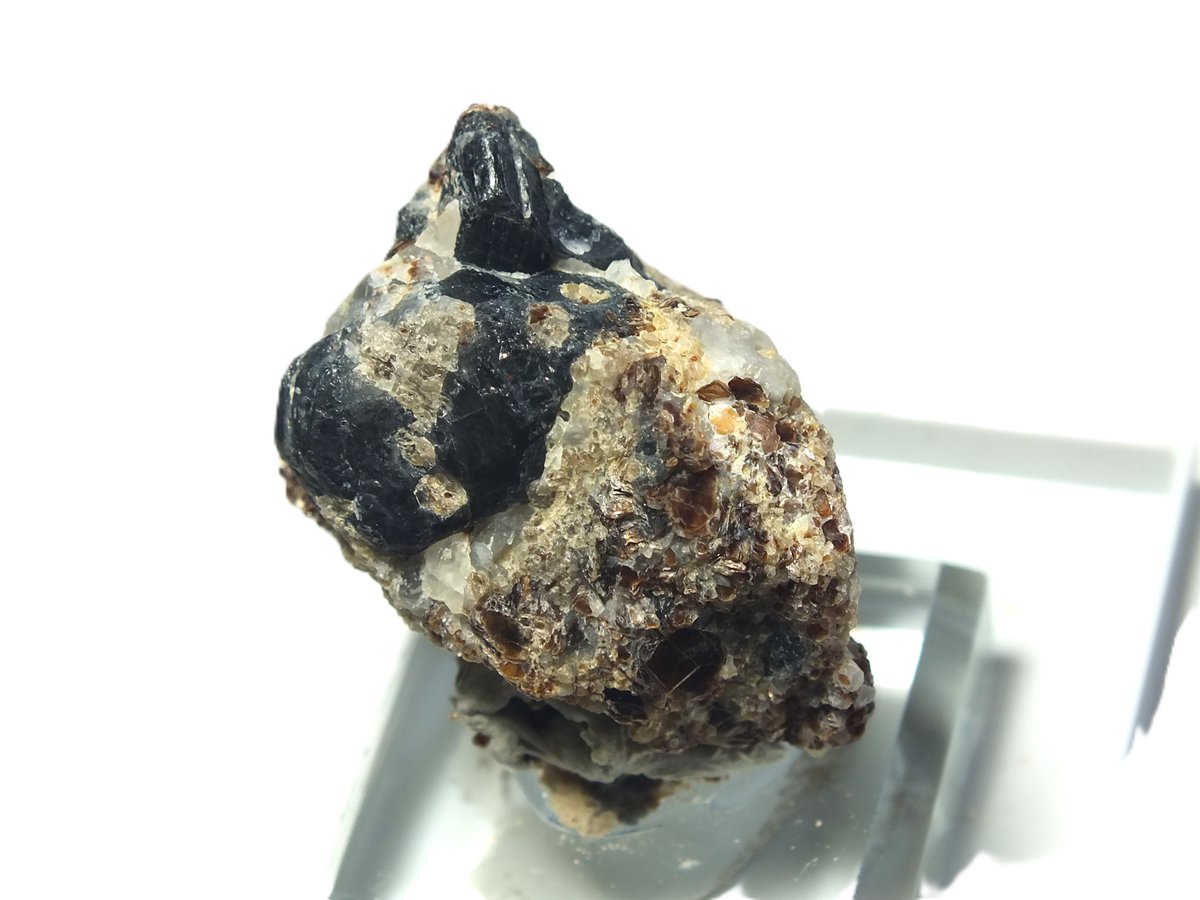 cybercrystals2's tweet photo. サファイア
フローライト入り水晶をアップしました https://t.co/OJrv8ohcAS