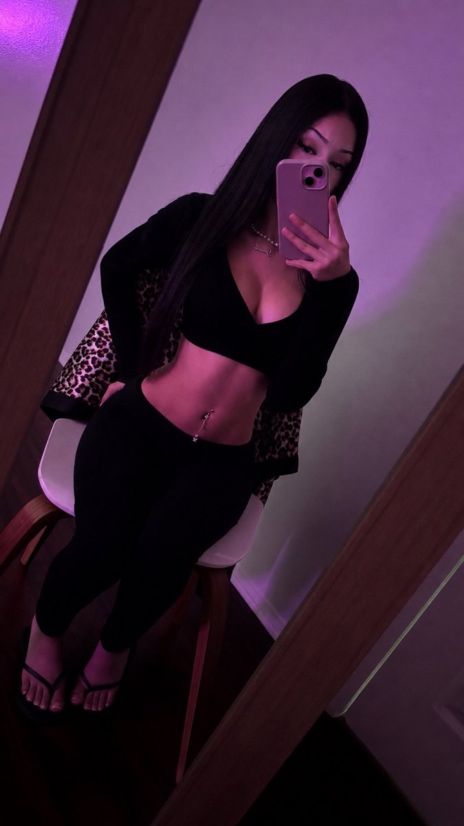 gisellexc_'s tweet photo. #bad https://t.co/az04xCkV7P