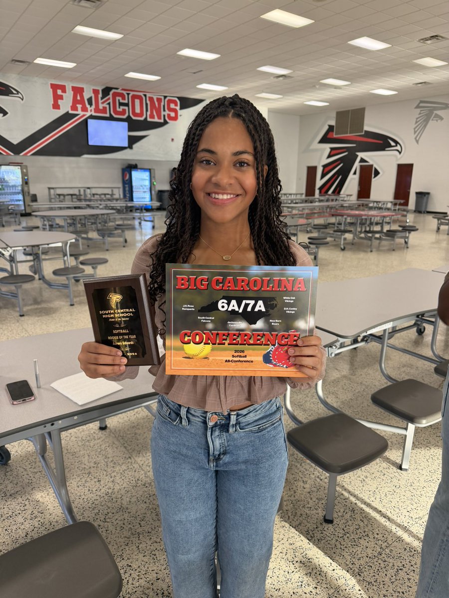 aedwards012611's tweet photo. So honored for the recognition of being South Central High school softball rookie of the year and Big Carolina 6A/7A All-Conference! @ncheartbreakers @Nationals_Coach https://t.co/bXA4W5eMsB