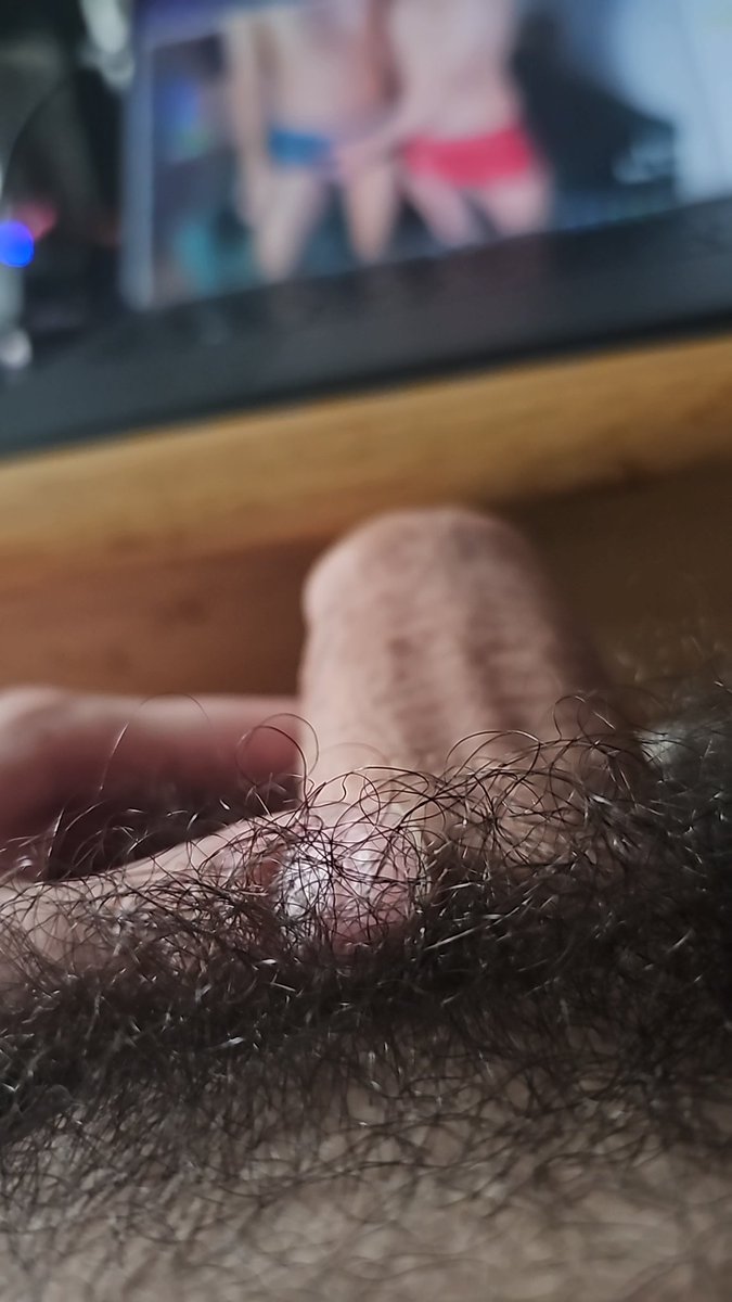perva579's tweet photo. Viendo nopor para alegrar la tarde 😋 https://t.co/JGWPHhGKud