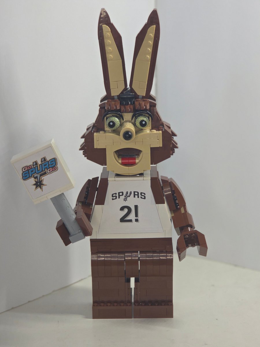 im4uofm's tweet photo. Just wanted to share the Spurs Coyote upscaled Lego Minifigure I built before Game 1 starts. It's about 15" tall, arms, legs, head, and ears all move. #GoSpursGo @spurs @NBA @LEGO_Group #NBAFinals #Spurs #Game1 @ksatnews @KENS5 @espn @SportsCenter @dpshow @PaulPabst https://t.co/ZaYTWmE39e