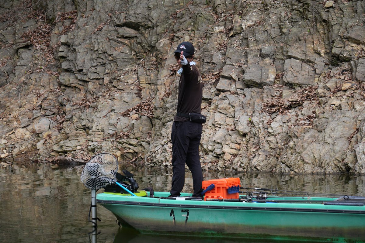 basslive_jp's tweet photo. のむシリカ presents
U-30 DREAM TOURNAMENT 2026
第1戦 津風呂湖戦🎣
将来のバス界を担う金の卵たち!✨
湖上で戦う姿をピックアップ📸
▼大会特設ページはこちら
https://t.co/6ydGTujCtE
🔥最終戦は9/12(土)・13(日)🔥
ライブ配信でお届けします!お見逃しなく📺
#BFL https://t.co/VxBZTmhCGR