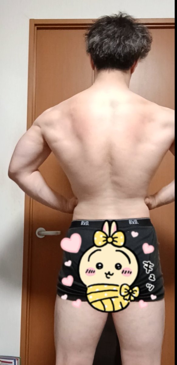 hirokintore200's tweet photo. 食っちゃ寝してたら人生最高体重になりました😂
フォロワーさんの影響を受けたのもあるんですけど、ムチムチが過ぎるのでゆる～く絞っていきたいと思います🥹🥹
だいたい3～4kgくらいを目処にやっていきますが、ラーメンは辞めません😄 https://t.co/ok3RtxhbtF