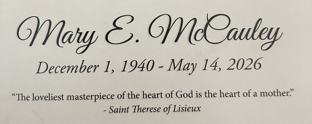 esanzi's tweet photo. One of the best people I ever knew was laid to rest yesterday. Notice the quote on the front of the funeral program. 

Watching her 6 children, 18 grandchildren and 3 great grandchildren throughout the service, I realized I was looking at a true masterpiece. 

RIP, Mary. 💐 https://t.co/rBob027Ps2