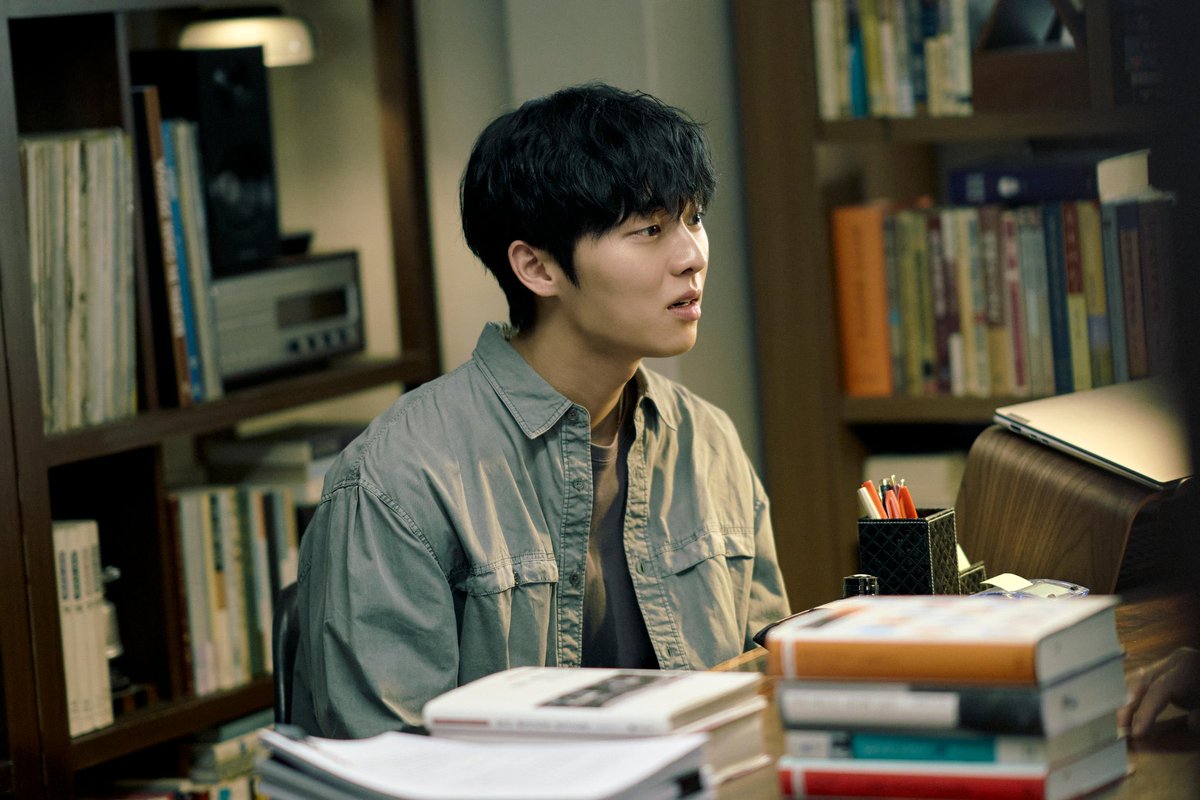 kivoo02's tweet photo. ㅅㅂ  학부생이랑 교수랑  삿대질하면서 싸울일이 뭐가잇는데  아진짜 https://t.co/R6suCI39t4