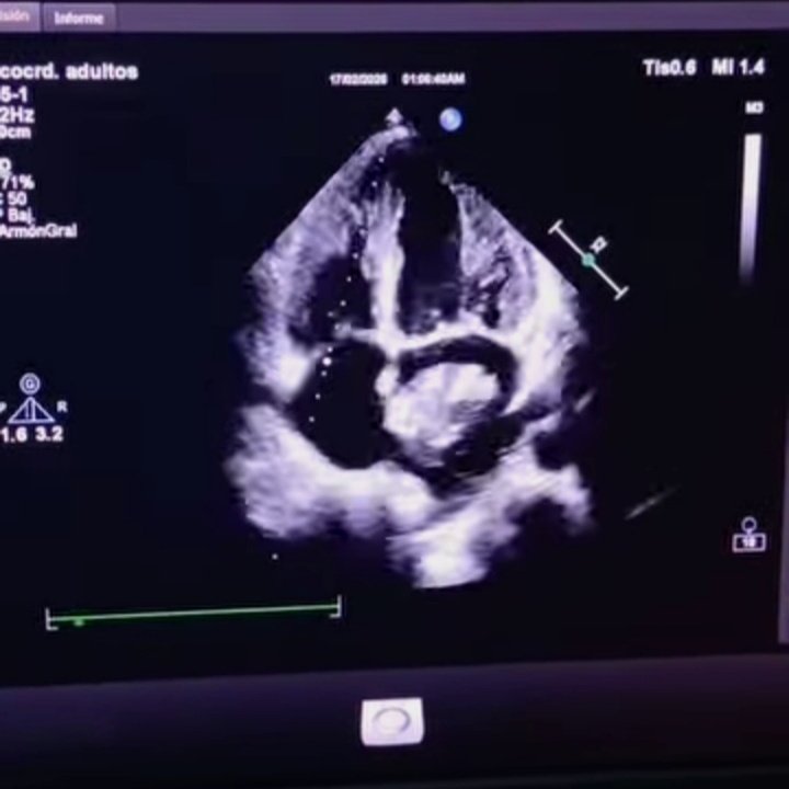 _theResident's tweet photo. Felicidades papá ❤️ https://t.co/zhf7219KTt