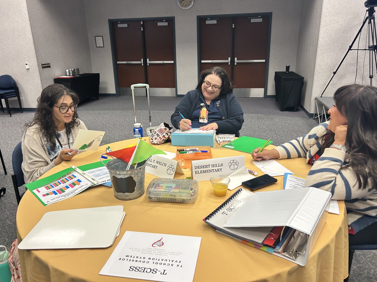 BAILONANGELICAM's tweet photo. 25-26 Data Talks Day #1 Tuesday with our Elementary & Middle School school counselors! Building purposeful programs! #HeartFirst https://t.co/00khNJvHEy