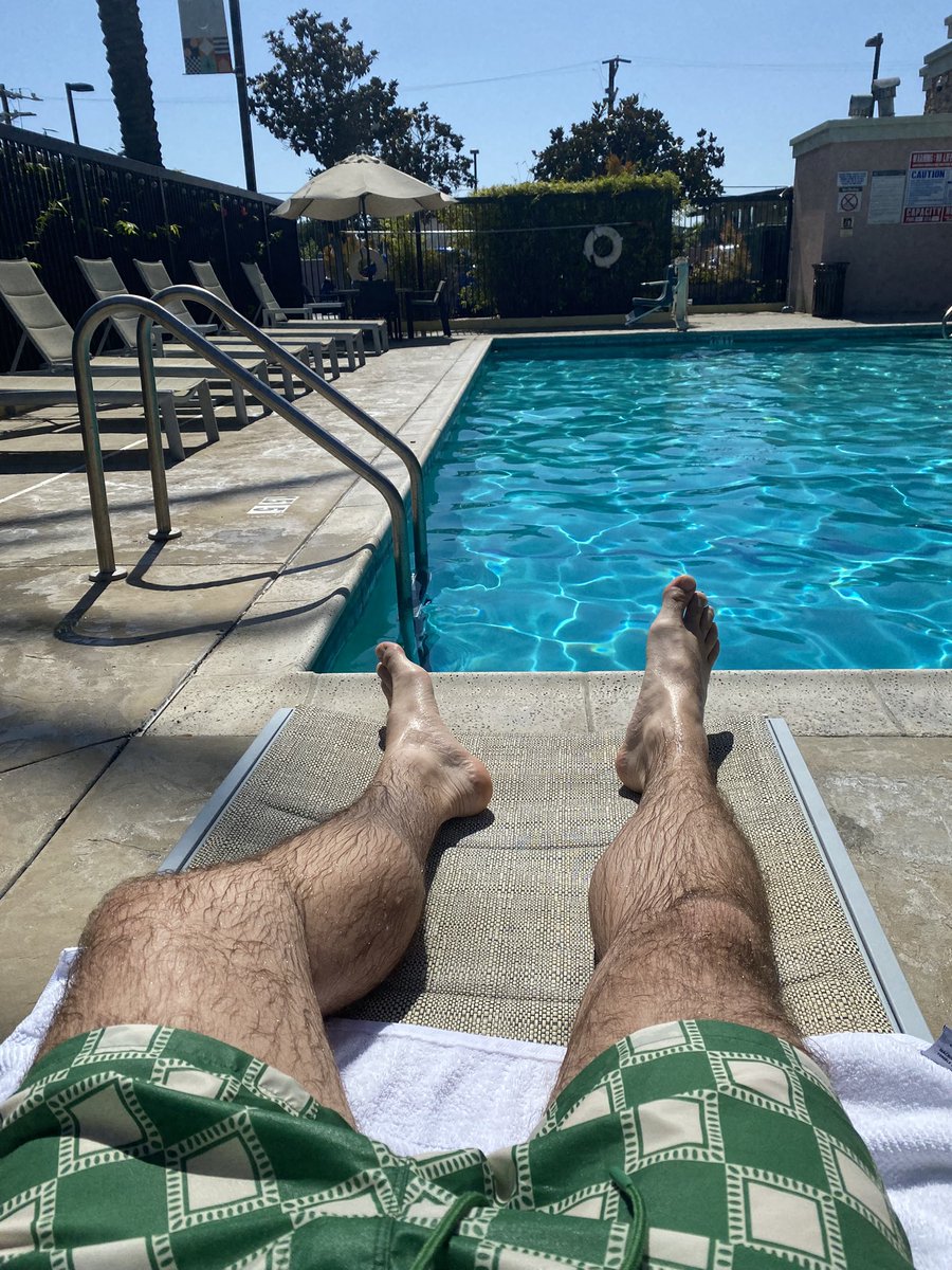 otterdominant's tweet photo. 😎🤙 https://t.co/kMpgIyEfiy